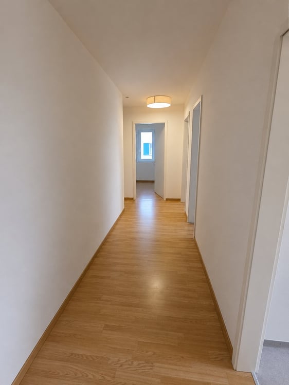 Helle und gepflegte 3-Zimmer-Wohnung mit Sitzplatz 2