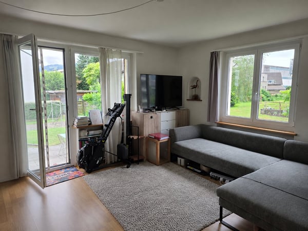 Helle und gepflegte 3-Zimmer-Wohnung mit Sitzplatz 5