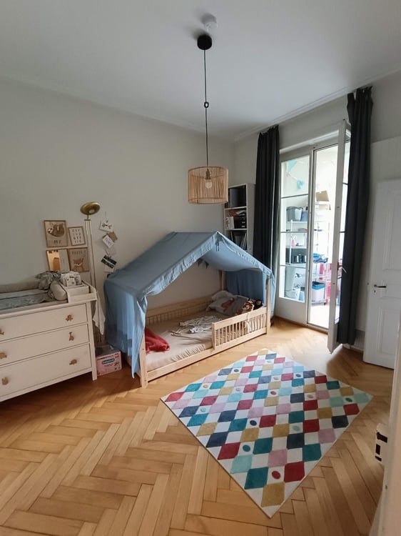 Schöne Altbauwohnung im Bachletten-Quartier 4
