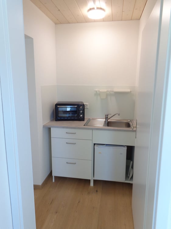 Zimmer zu vermieten 3