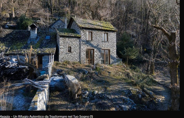 VENDO 2 RUSTICI RIATTATI CON 2 GROTTI 1