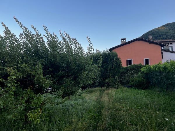 Ampio bilocale a Morbio Superiore 10