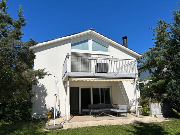 grosszügiges 7.5 Zimmer Einfamilienhaus in Untersiggenthal 1