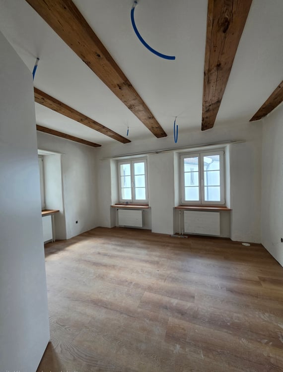 Kernsaniertes 7.5-Zimmer-Altstadthaus mit Terrasse 2