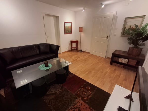 Zimmer mit Nebenräumen zur Alleinnutzung 5