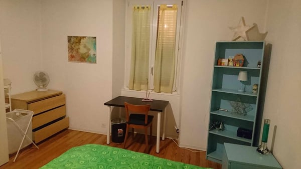 Bella e ampia stanza ammobiliata, Locarno, Via Alfredo Pioda 2