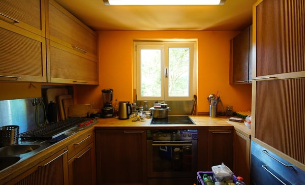 Aussergewöhnliches Einfamilienhaus mit idyllischem Garten 3