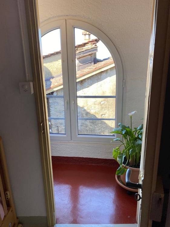 Duplex di 3.5 locali 2-3. piano in centro storico 3