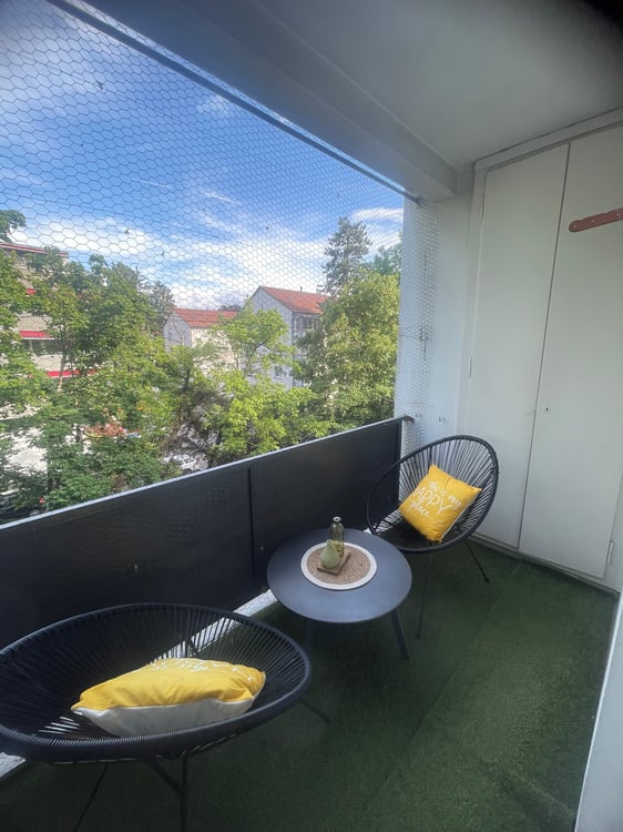 Nachmieter für 2 zimmer-wohnung ab 1 September 5