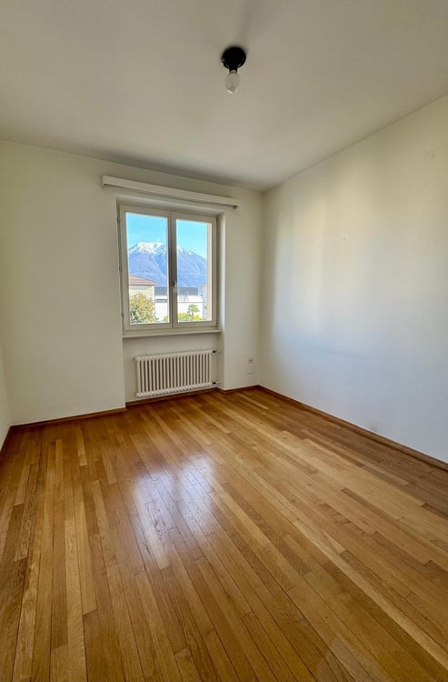 Luminoso appartamento di 3,5 locali da affittare a Minusio 5