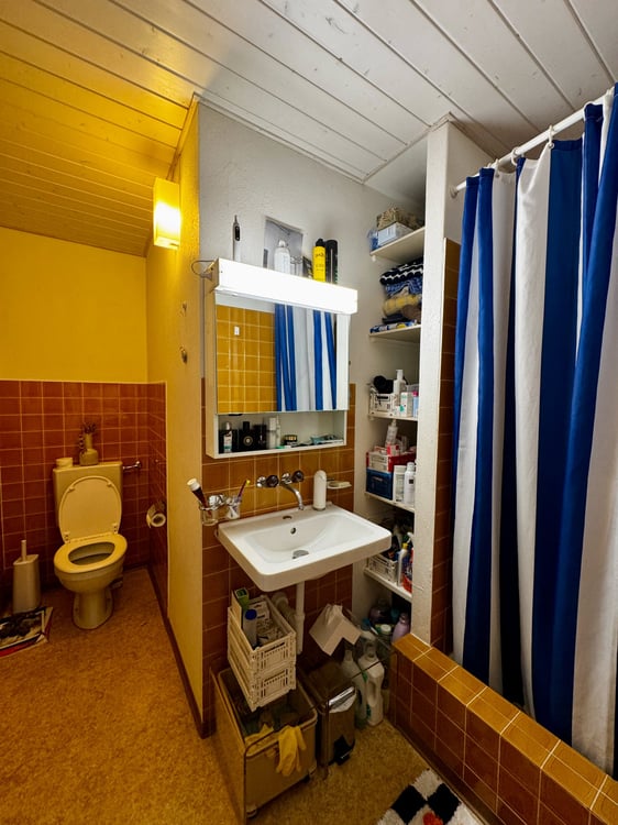Charmante Studio Wohnung zur Miete in bester Lage in Biel 4