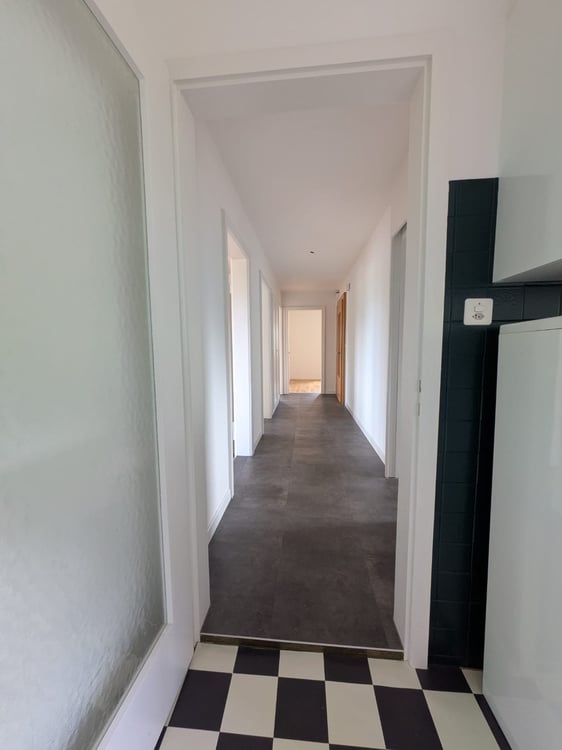 Charmante 4-Zimmer Wohnung ab sofort verfügbar 3