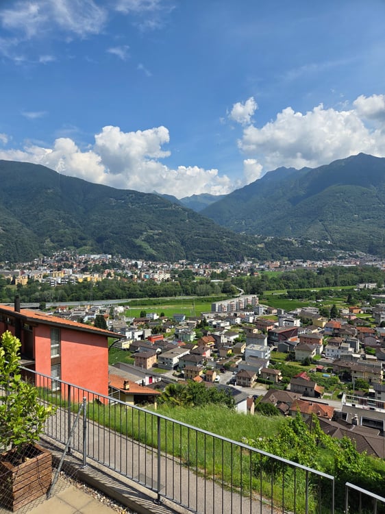 Appartamento 3.5 locali Monte Carasso in collina 11