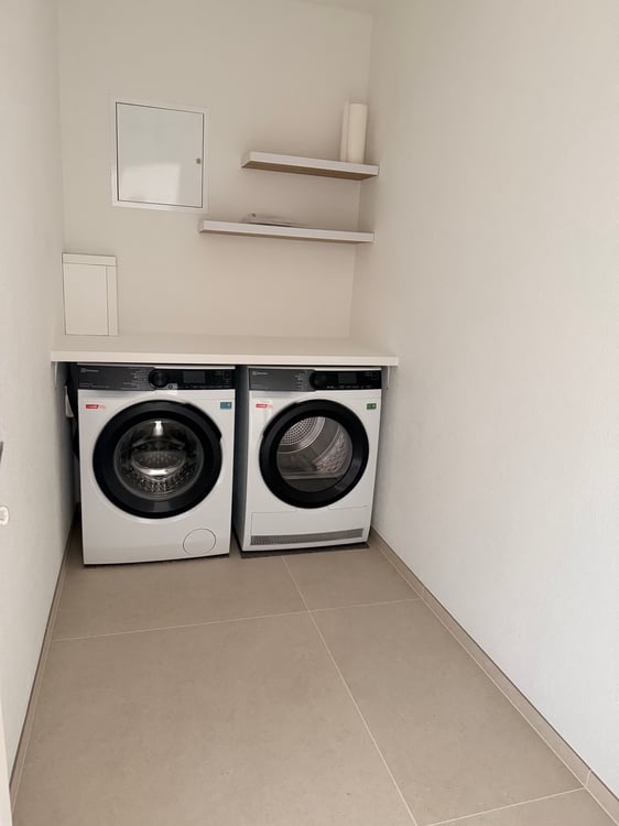 3.5-Zimmer-Wohnung, frisch saniert, mit Cheminée 9
