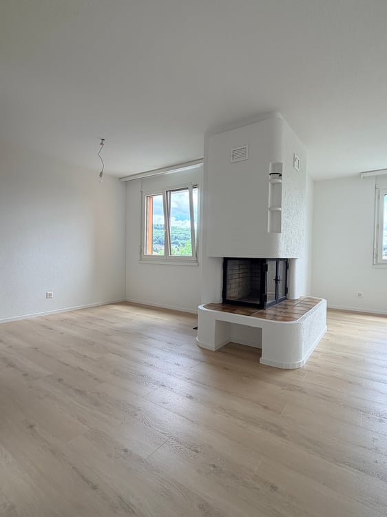 3.5-Zimmer-Wohnung, frisch saniert, mit Cheminée 2