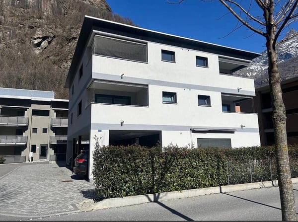 BIASCA (Pollegio) moderno appartamento 3,5 loc 5