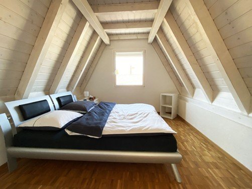 Freistehendes 5.5-Zimmer-Einfamilienhaus an ruhiger Lage 5