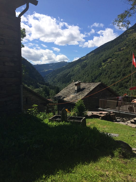 Autentico rustico ticinese con terreno, Madra(Val Malvaglia) 5