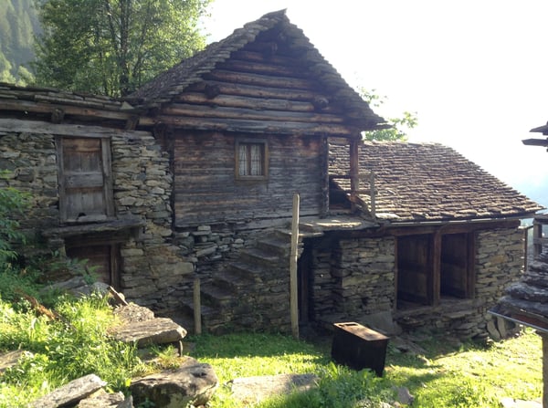 Autentico rustico ticinese con terreno, Madra(Val Malvaglia) 3