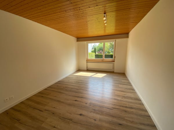 schöne 2.5 Zimmer-Wohnung in Fehraltorf 2