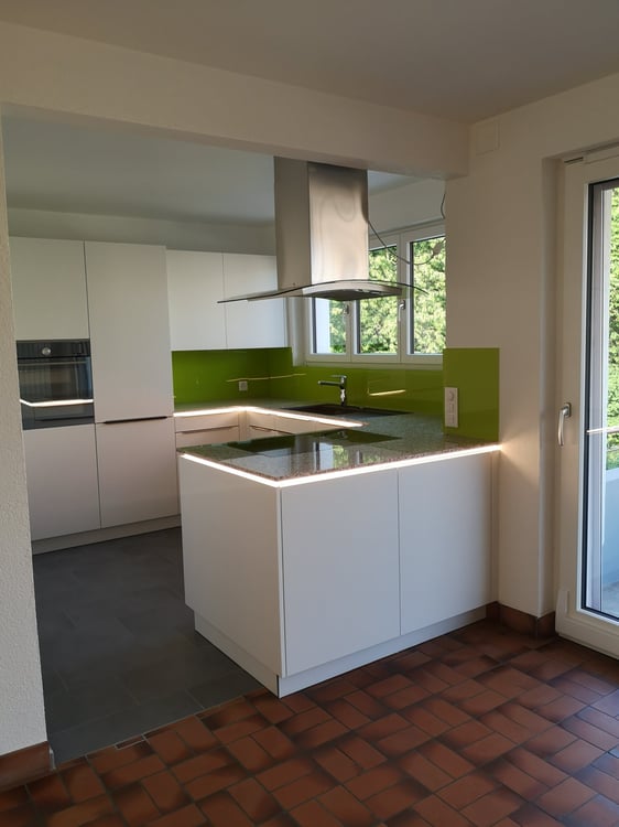 4-Zi.-Wohnung mit Balkon, inkl. gedeckter Parkplatz 4