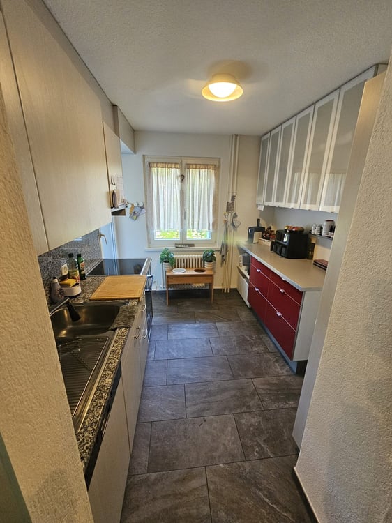 Schöne helle Wohnung im obersten Stock mit Abendsonne 3