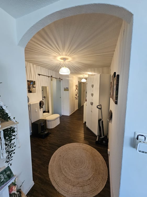 Schöne helle Wohnung im obersten Stock mit Abendsonne 7