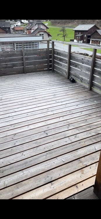 4,5 Zimmerwohnung mit großem Balkon 2