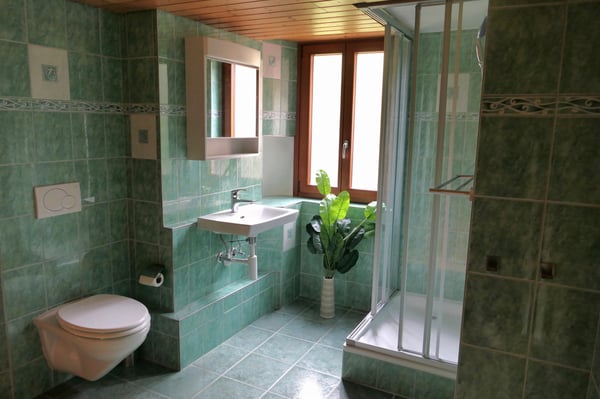 Couvet  Maison de 4 logements avec revenus locatifs 8