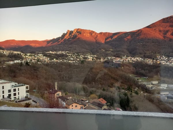 AFFITTO APPARTAMENTO 5.5 LOCALI, SUREGGIO (CAPRIASCA) 4