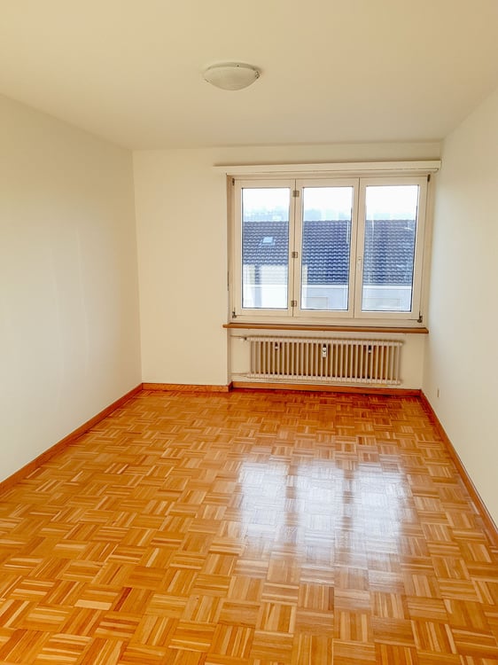 Wunderschöne 4.5 Z-Wohnung am Kronenplatz in Binningen 5