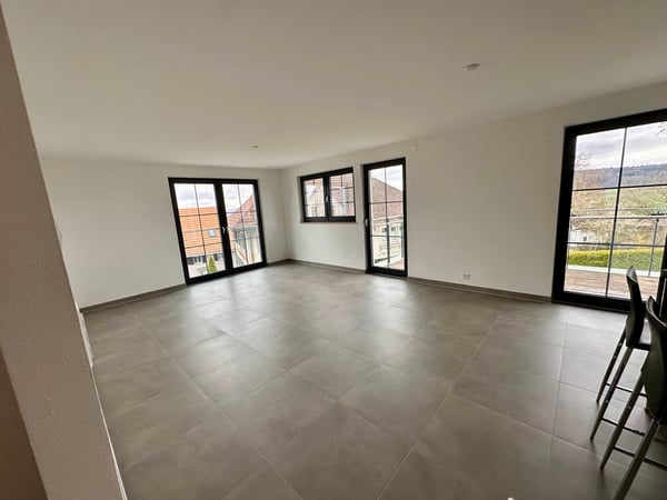 3 1/2 Zimmerwohnung Lanzenneunforn 3