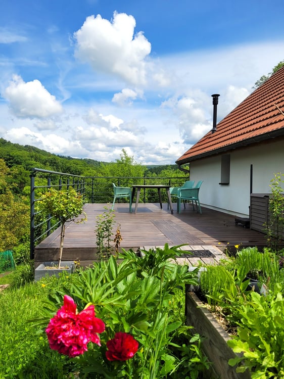 7 Zi-Haus in Belverne 200m2, Chalet m. Garage, 3000m2 Garten 3