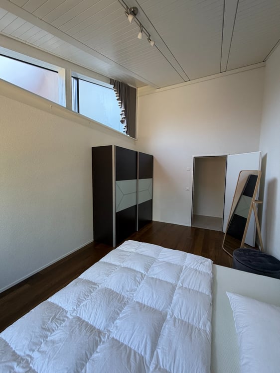 Lichtdurchflutete, möblierte 2-Zimmer-Wohnung 5