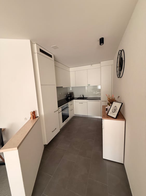 Schöne 2,5 Zimmer Wohnung (gerne auch möbliert) 2