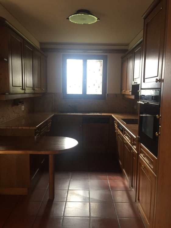 Affittasi importante villa immersa in un vigneto 4