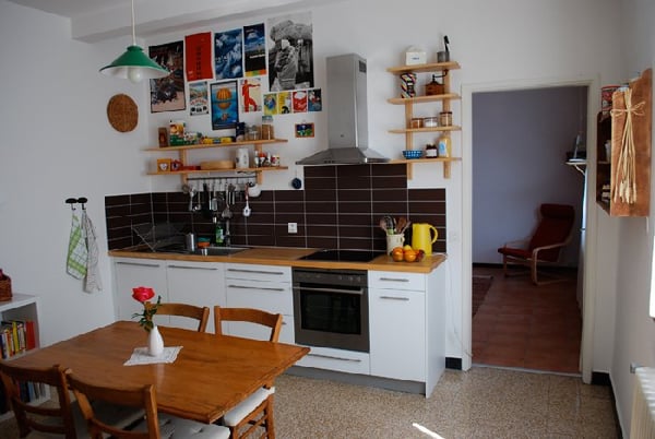 Vendesi casa di 3 appartamenti a Bruzella 4