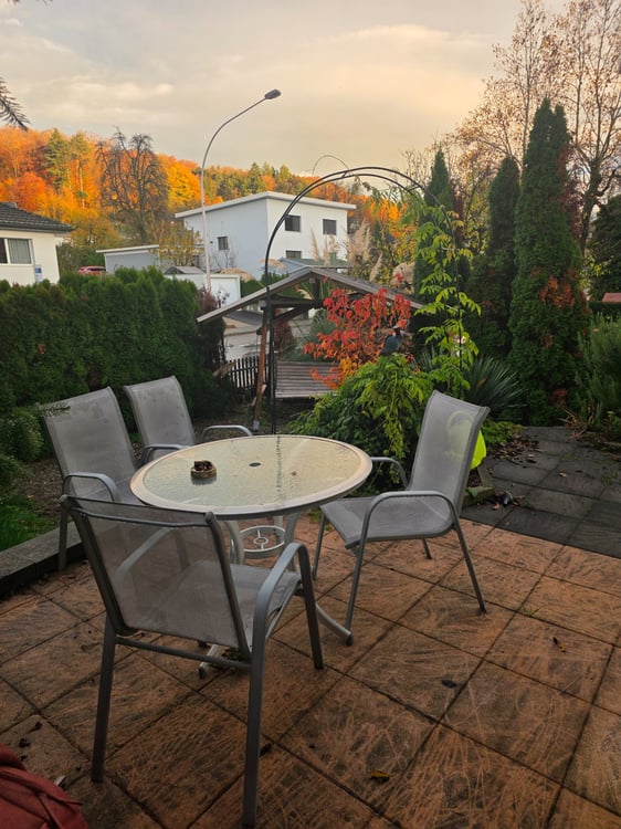 Familienparadies an sonniger und naturnaher Lage 3