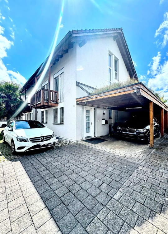 5.5-Zimmer-Doppelhaushälfte in Widnau 1