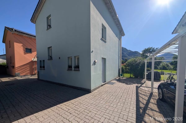 Einfamilienhaus in Losone mit Blick auf den Golfplatz 4