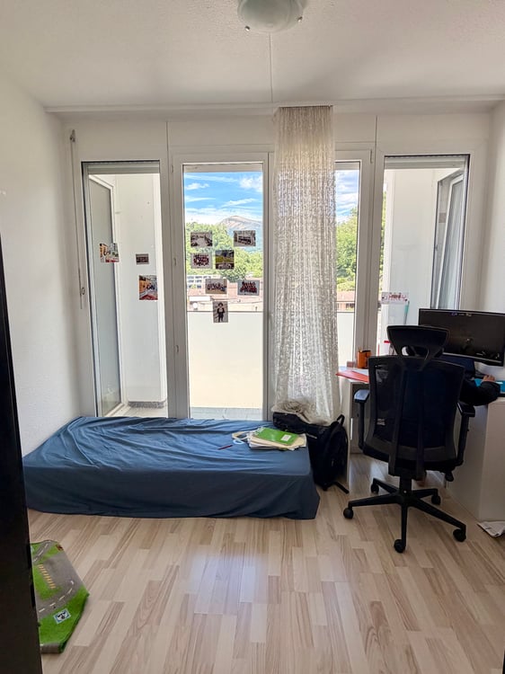 Spazioso appartamento di 4,5 locali con balcone 5