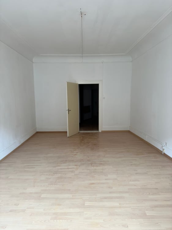 Charmante 2.5-Zimmer-Wohnung in der Altstadt 2
