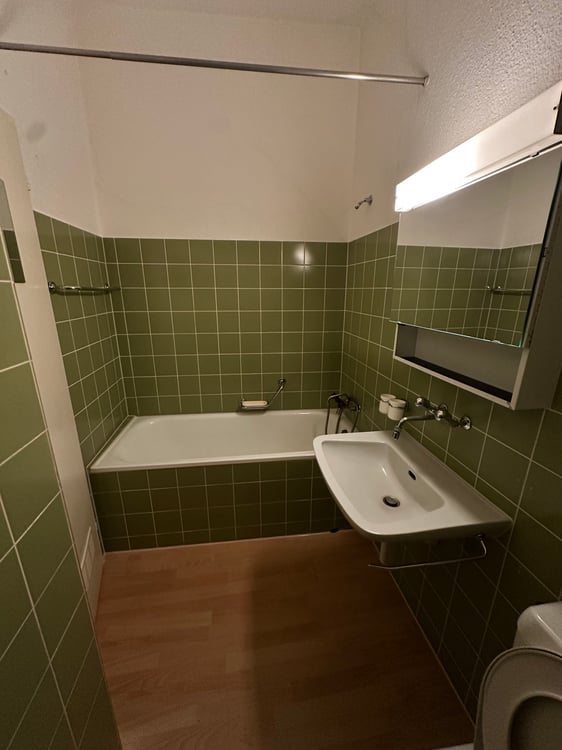 Charmante 2.5-Zimmer-Wohnung in der Altstadt 3