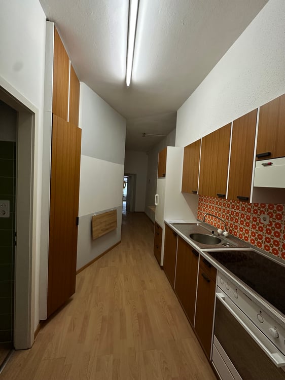 Charmante 2.5-Zimmer-Wohnung in der Altstadt 4