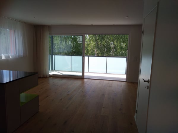 2.5 Zimmer Neue Wohn . zu vermieten 2