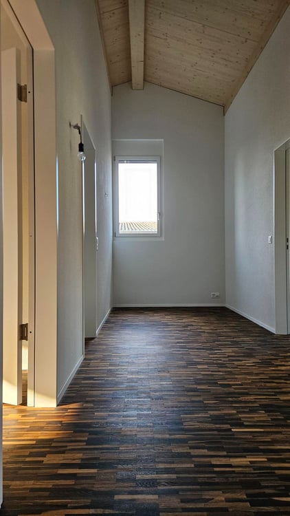 5.5 Zimmer Maisonettewohnung im DEFH mit Balkon und Garten 5