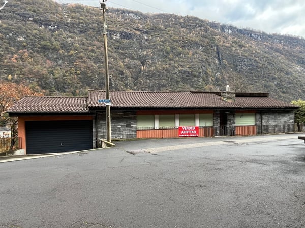 Vendesi appartamento padronale in PPP a Giornico 3