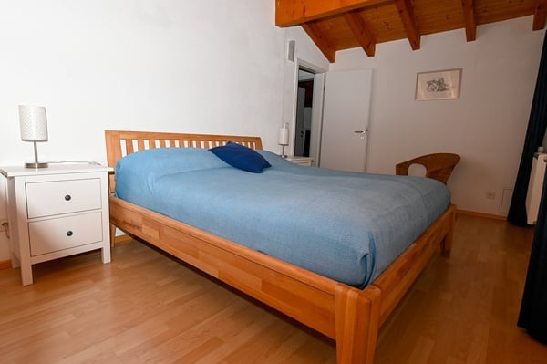 Affittasi lato casa con grande giardino e terrazza privati. 4