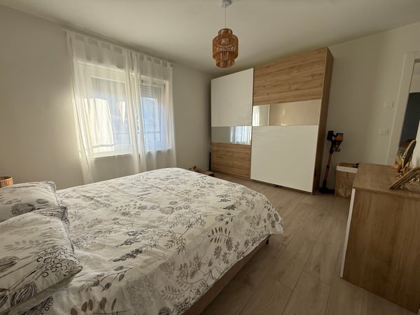 Cercasi subentrante per confortevole 2.5 a Solduno 6