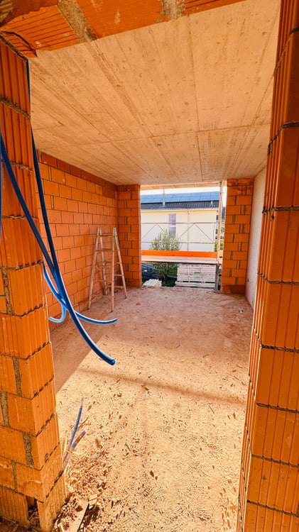 Luxuriöse 4.5- Zimmer Wohnung mit Landblick 5
